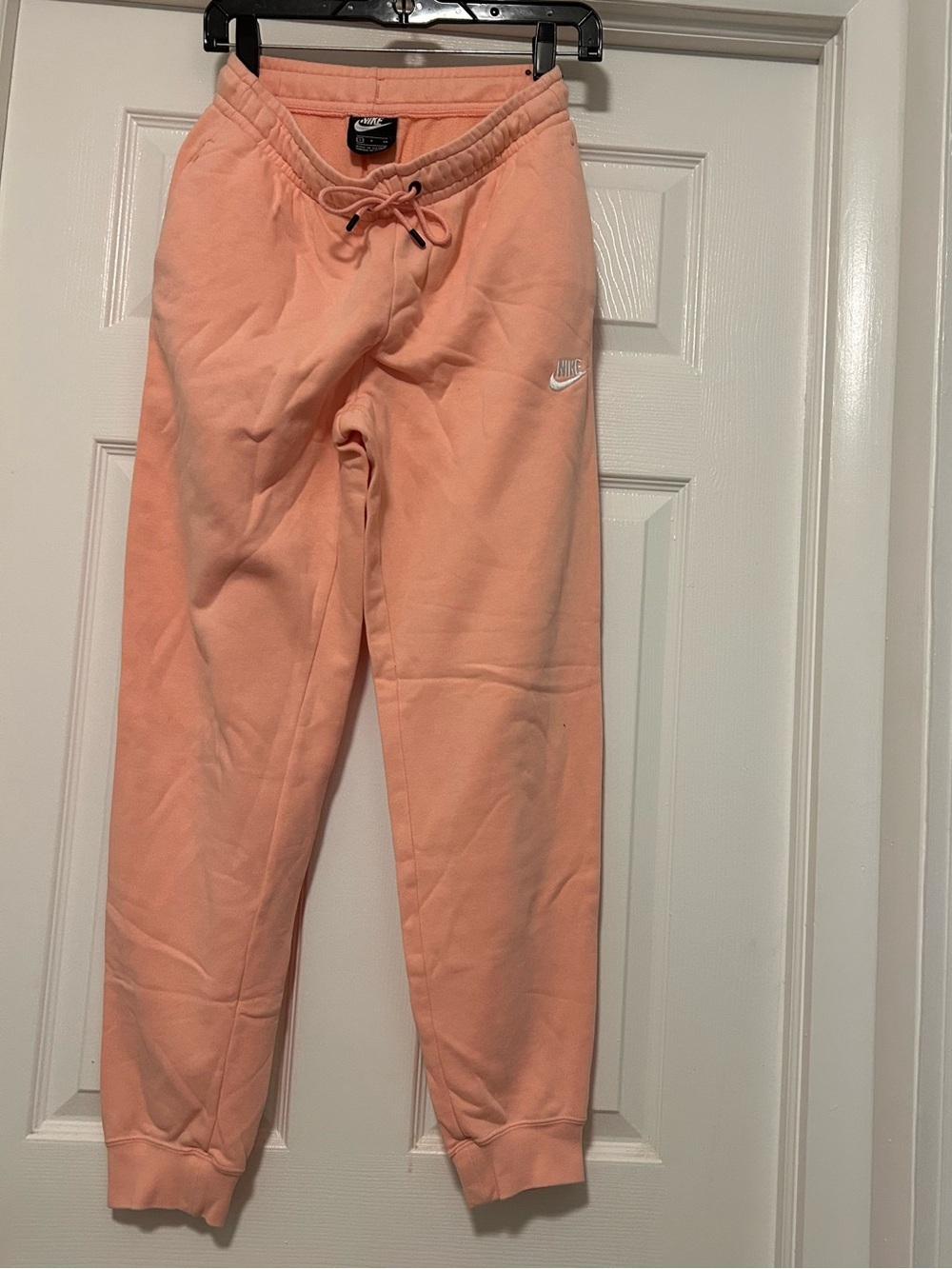 Nike women’s small brand new Peach/Coral Fleece Joggers